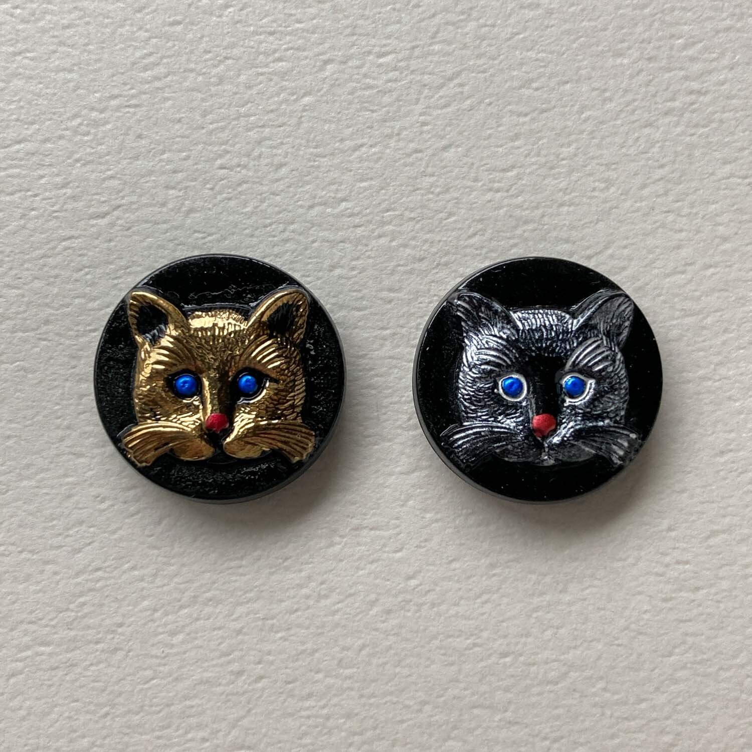 再入荷〉チェコガラスカボション-Cat | Dua-アクセサリーパーツ