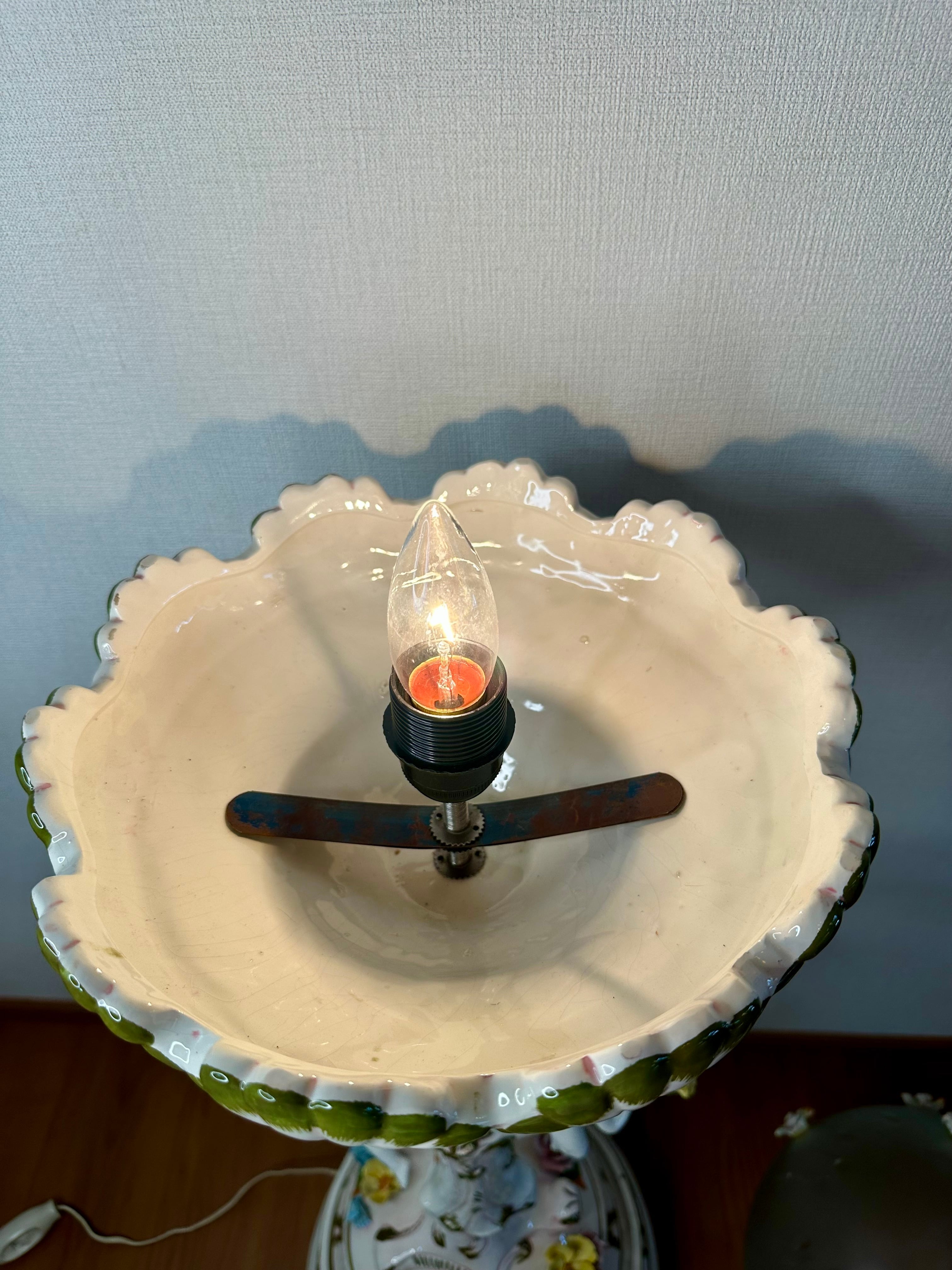 イタリア カポディモンテ 陶器スタンドライト | VINTIQUES