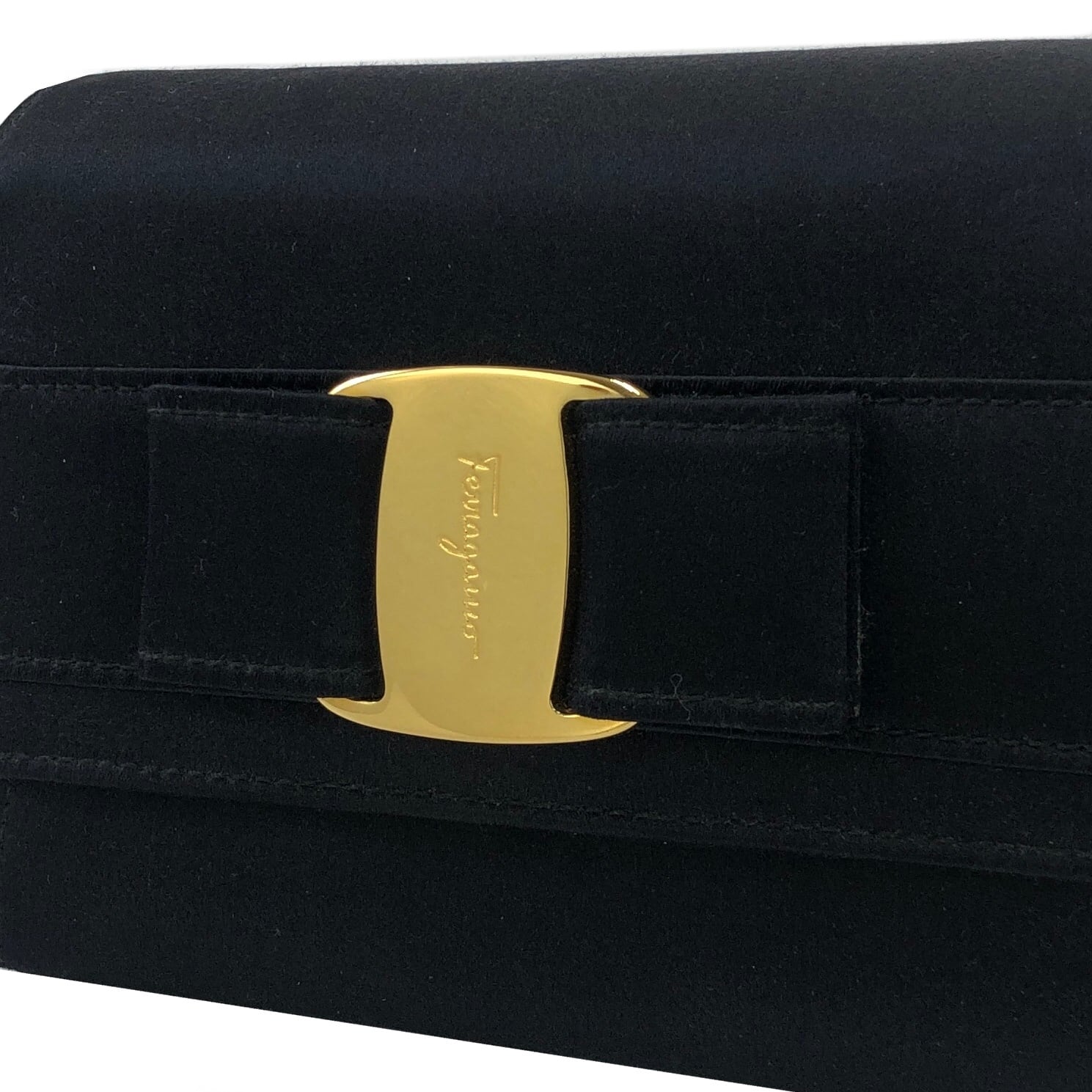 Salvatore Ferragamo サルヴァトーレ フェラガモ ヴァラリボン レザー