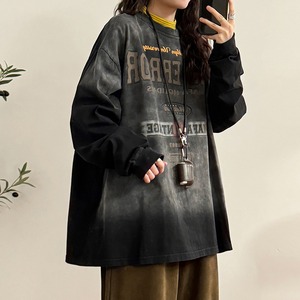 UATONLINEウォッシュドブラック英字ロゴ長袖Ｔシャツ