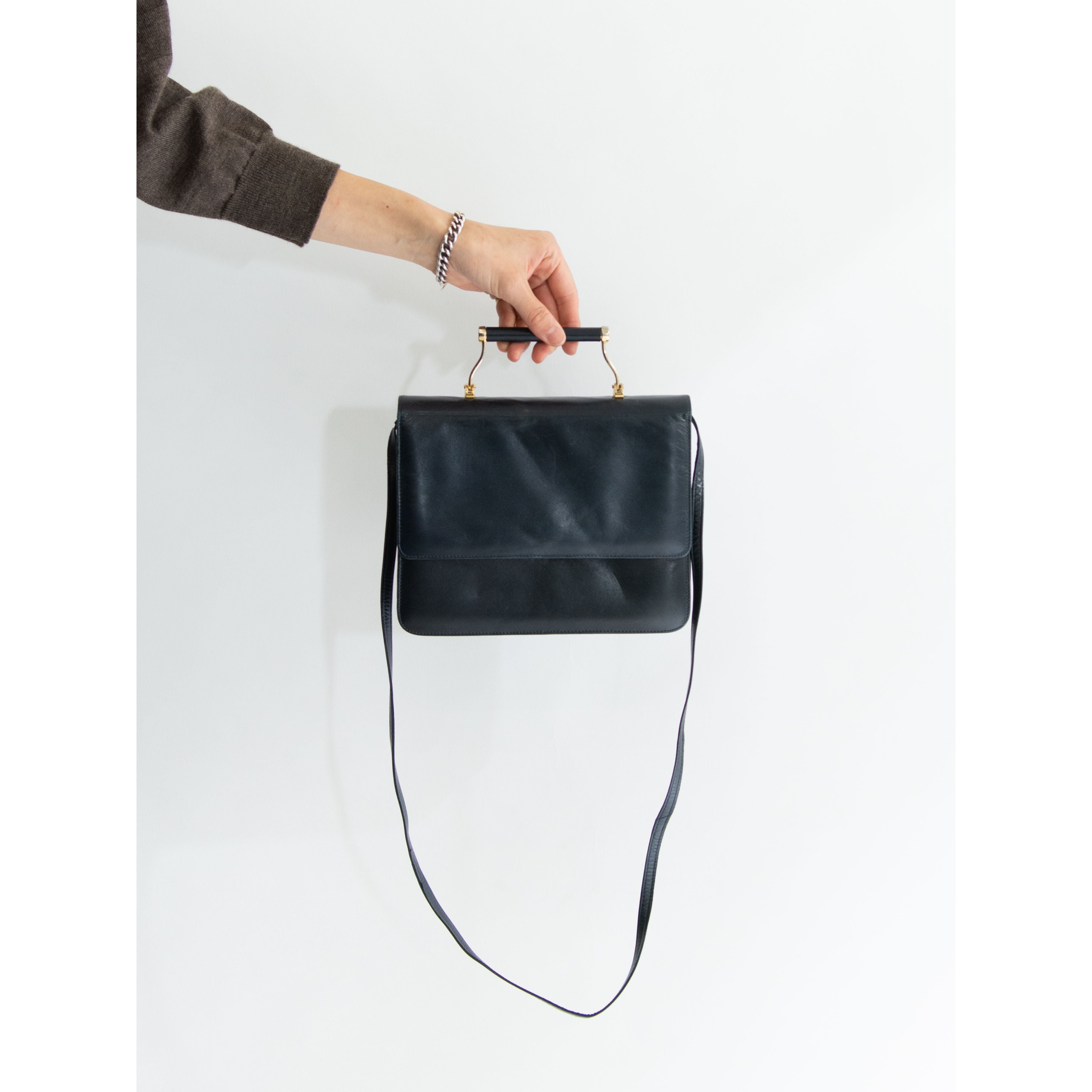 CHARLES JOURDAN】Made in France 2way leather crossbody bag
