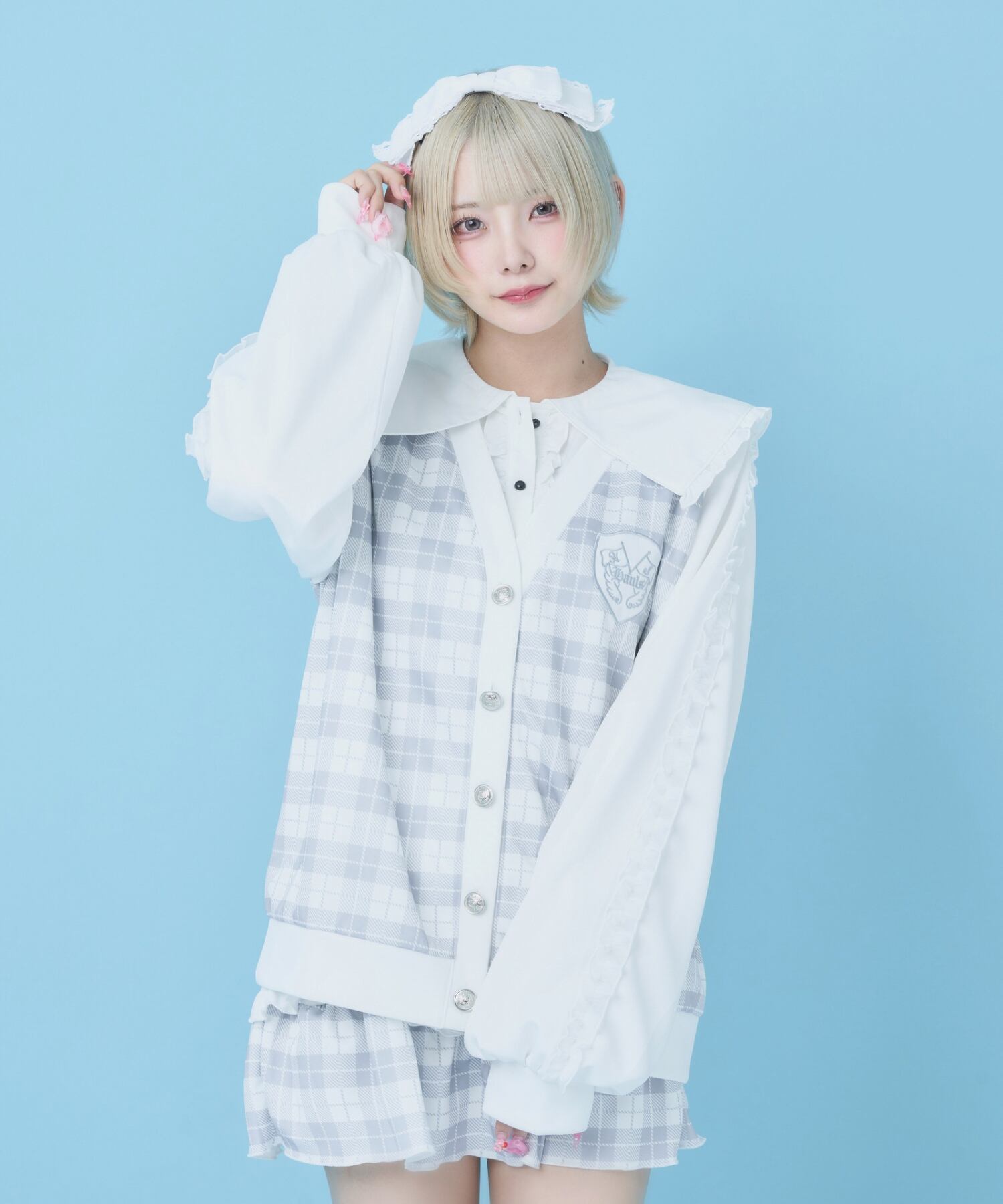 学園征服♡ジャージカーデセットアップ(ホワイト) | Hauls