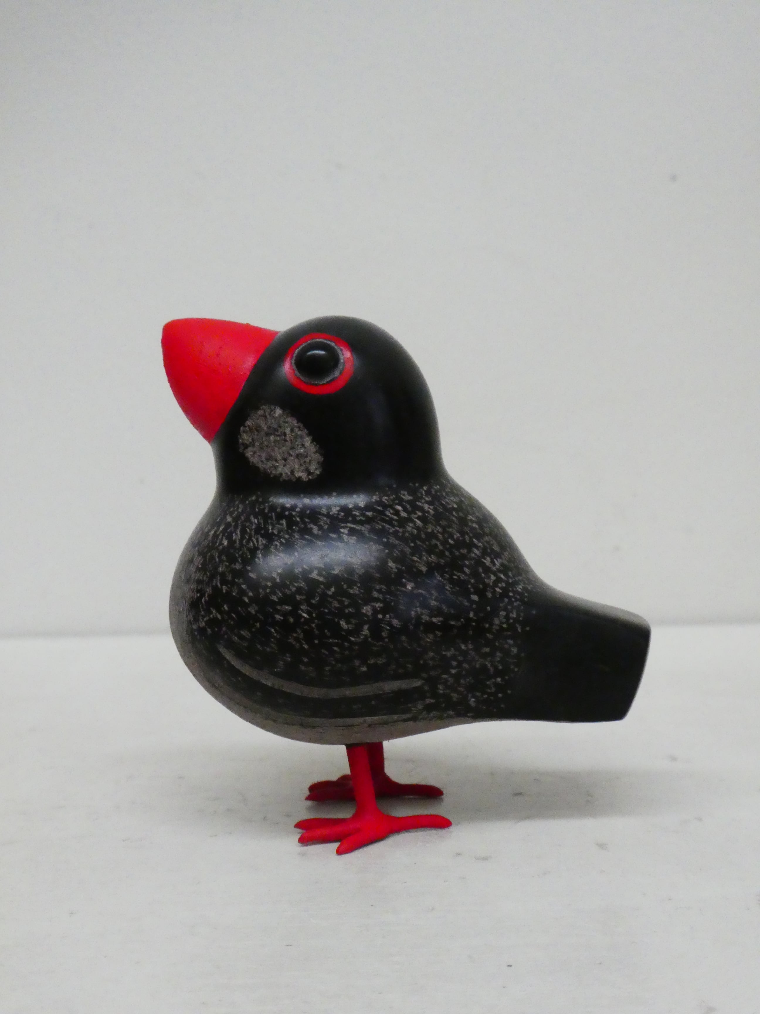 明田一久 / 彫刻作品 桜文鳥くん（小） | GALLERY エクリュの森