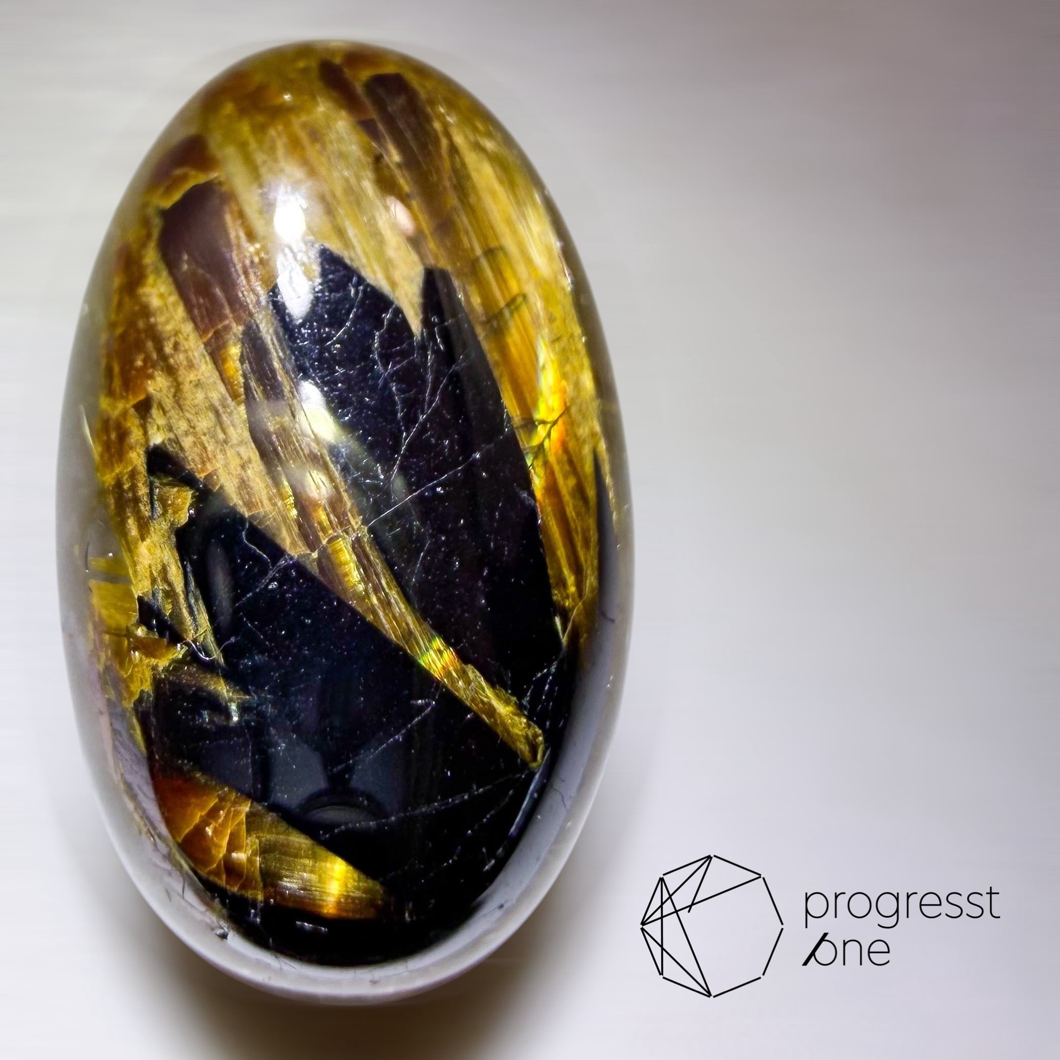ヘマタイトインルチルクォーツ13.92ct | progresstone