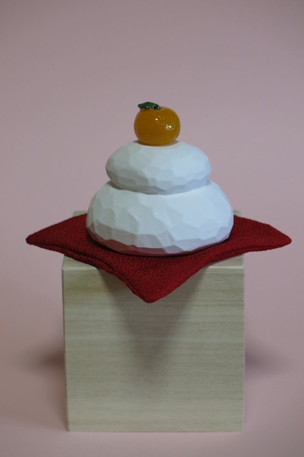 奈良一刀彫 鏡餅 小 | SatsukiStudio -ハンドメイドのガラス