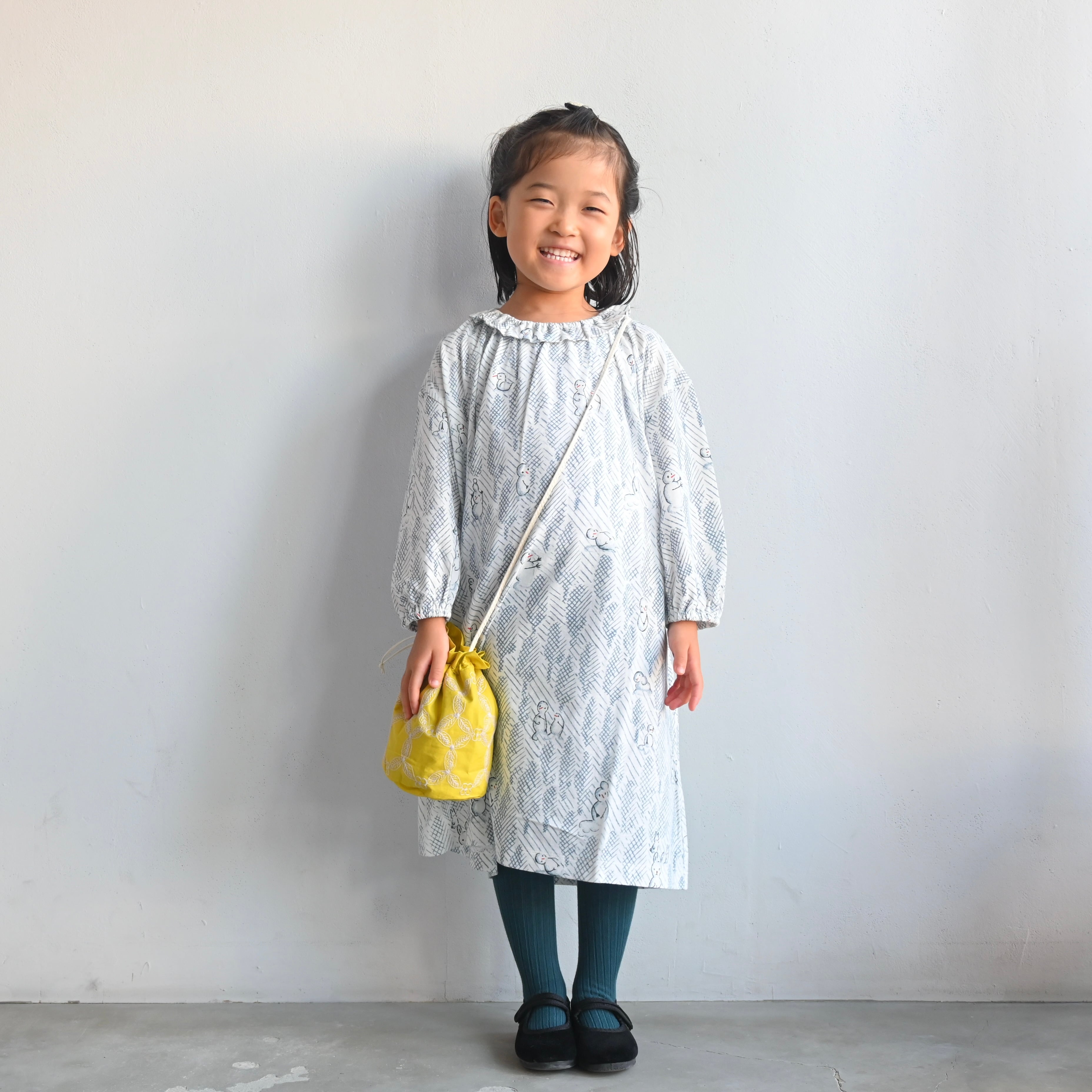 《mina perhonen 2023AW》lumiukko ワンピース / white / 110-130cm