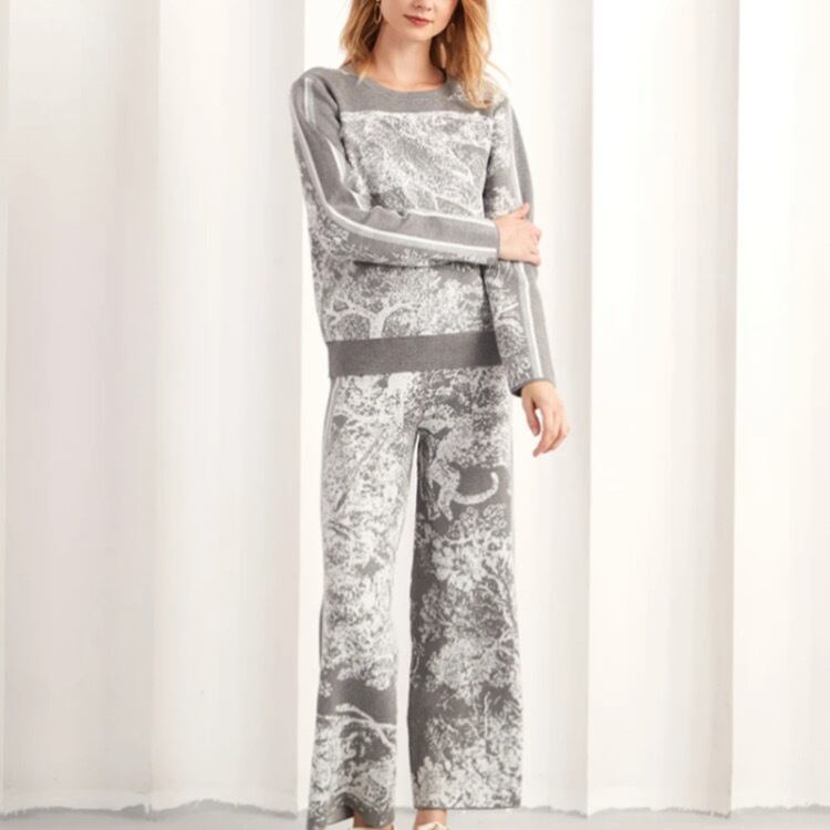 トワルドジュイ風プリントニットスーツ38161