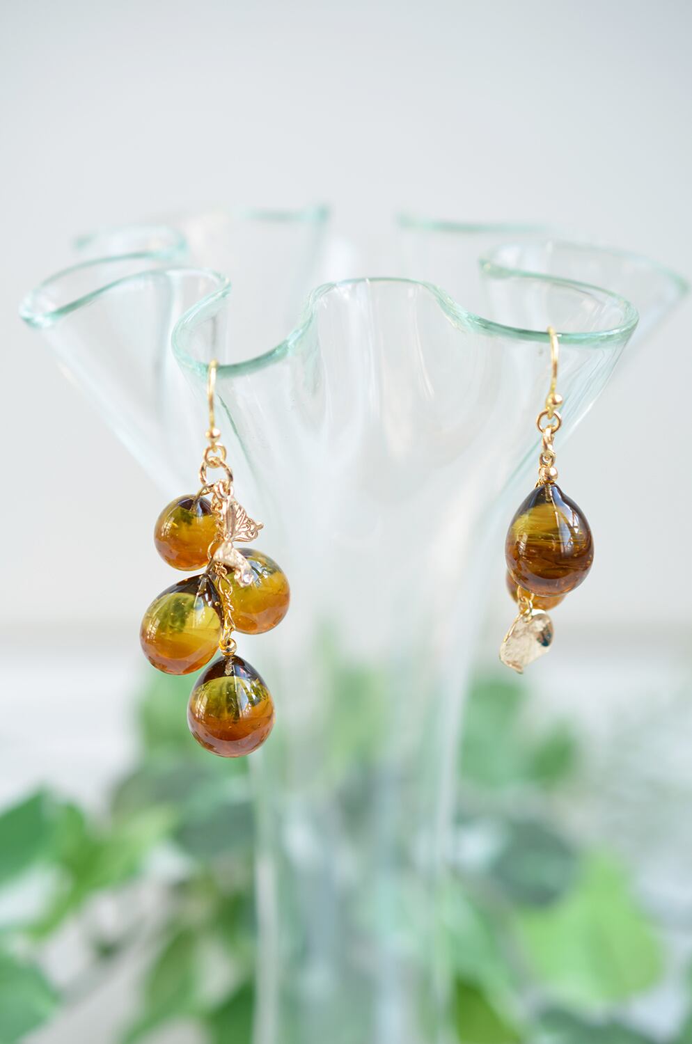 アンバー＊アシンメトリーピアス（イヤリング） | Soukore（ソウコレ）