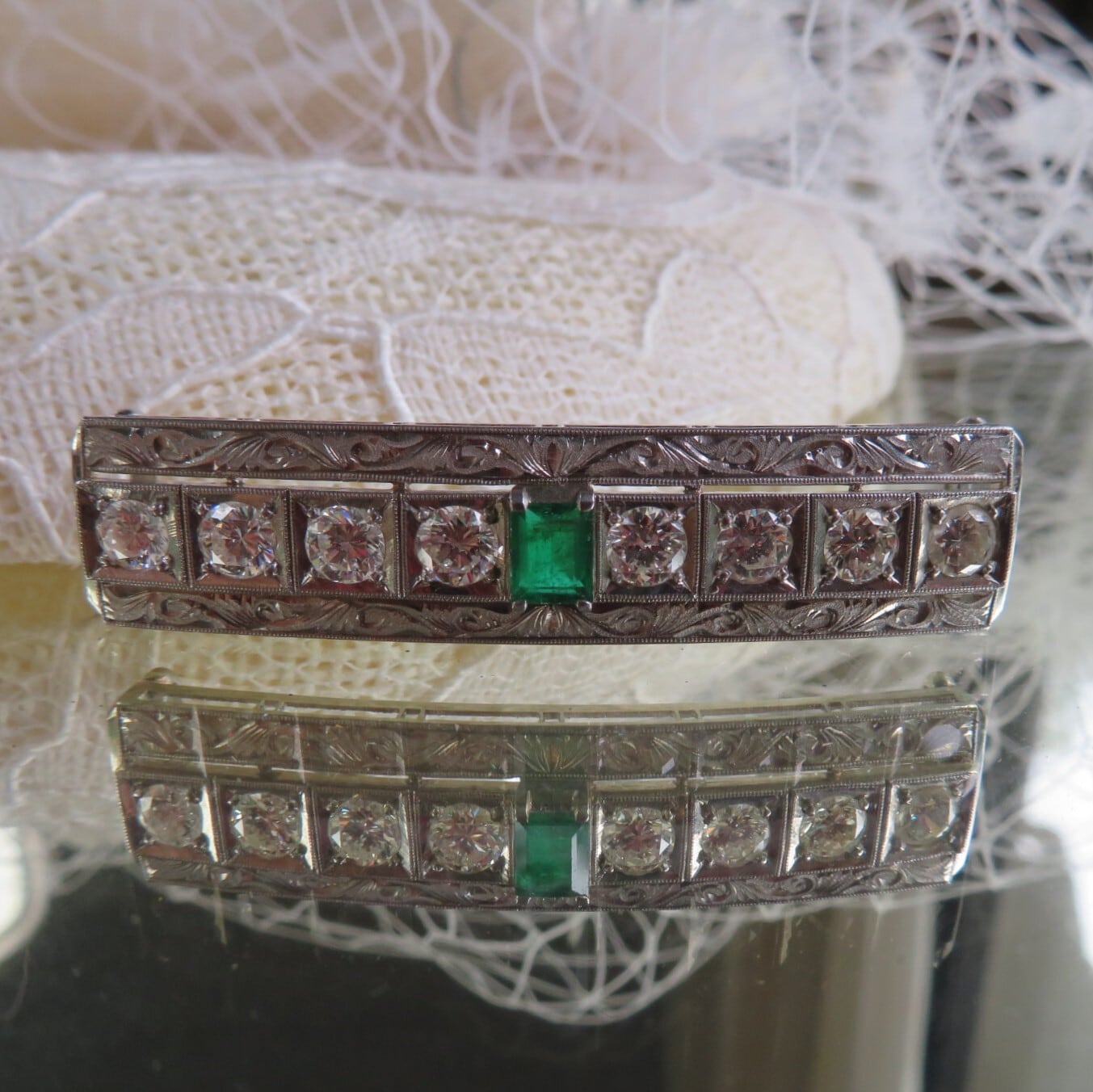 ヴィンテージ　和彫りP.ｍにプラチナとダイヤモンドにの華麗な帯留め