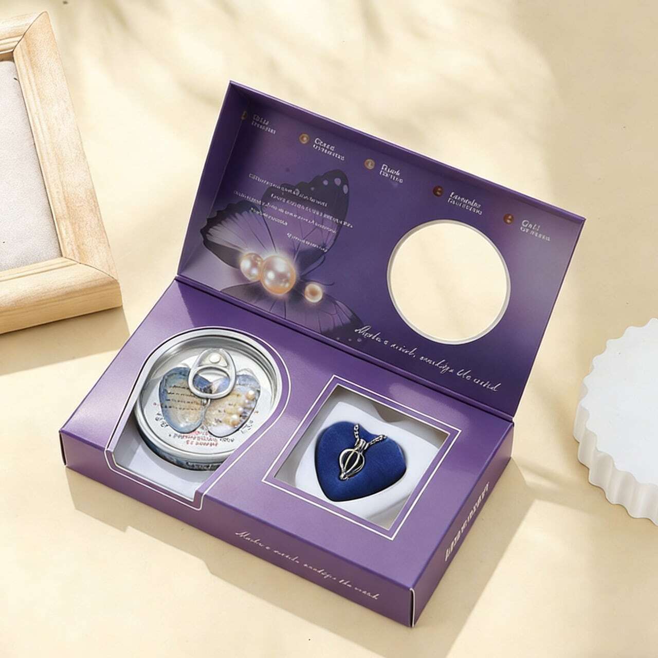 Y 243 . 水真珠ギフトセット｜真空パック仕様 貝缶入り 金属ネックレス