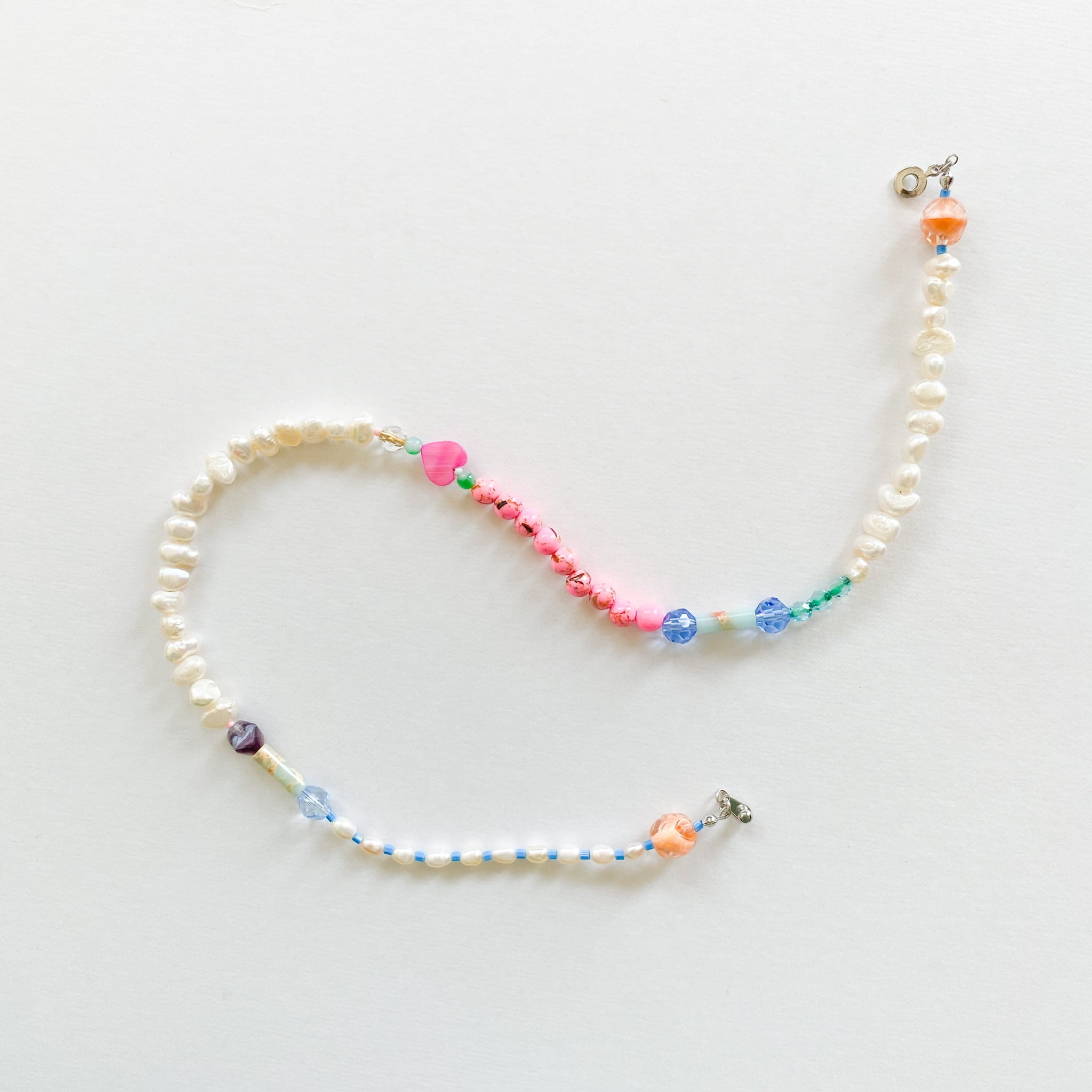 淡水パールとビーズのネックレス