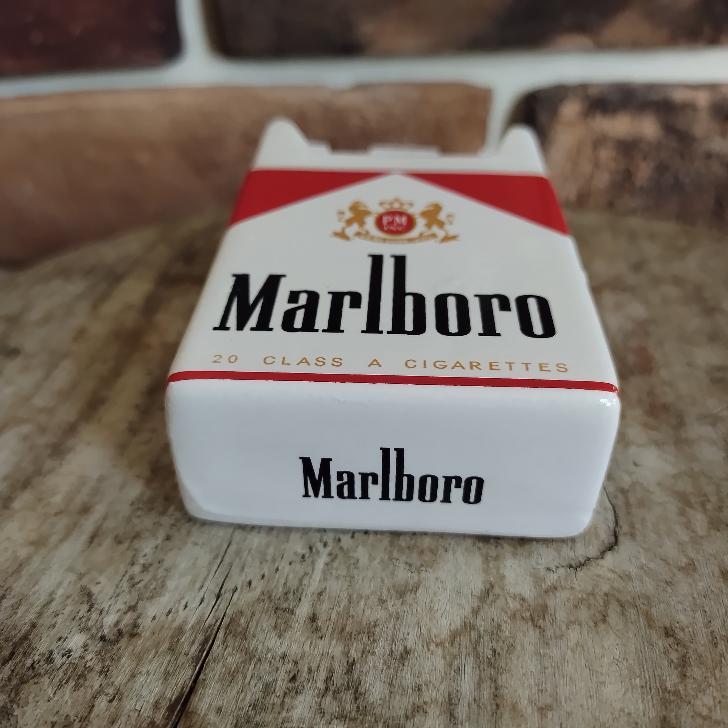 陶器製アシュトレイ・灰皿 Marlboro/マルボロ アメリカン雑貨