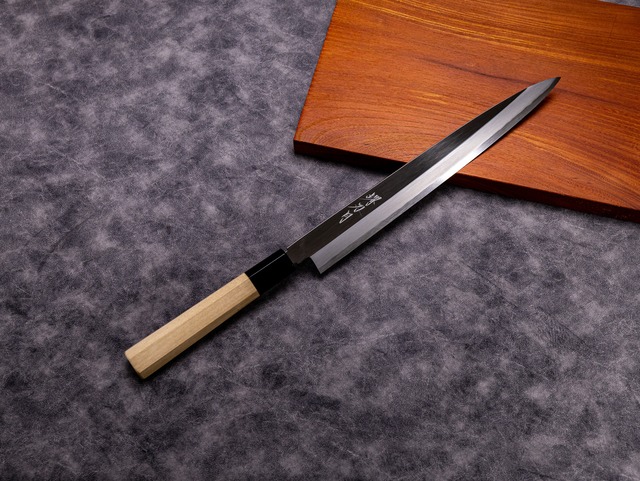 【堺】刃月 柳刃 銀三 鏡面仕上 八角水牛柄　270mm