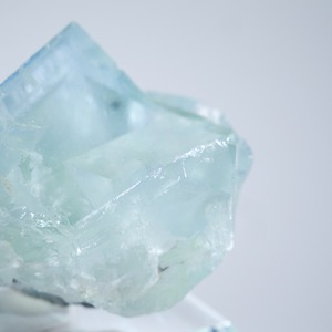 シャンファーリン産 フローライト / 原石 標本【E_4】