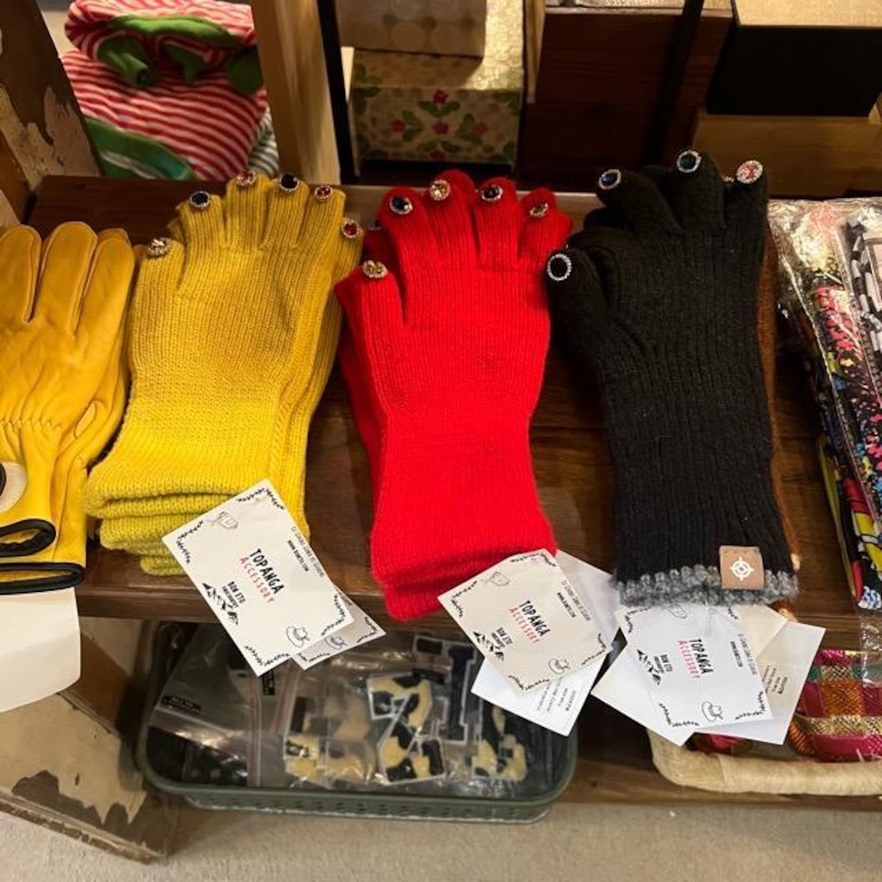 TOPANGA Accessory Jewel Nail Touchscreen Knit Glove (2 colors) Yellow and Red Gift