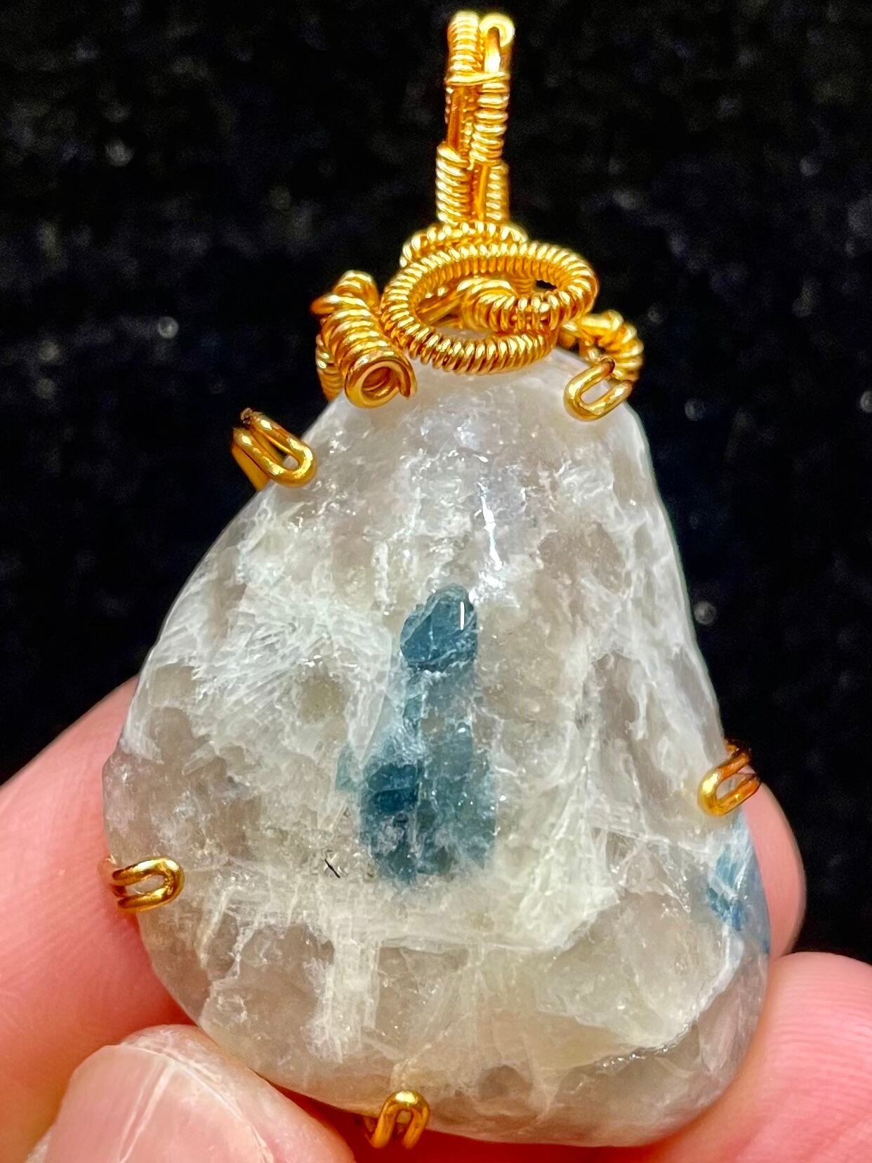 4) 採掘初期「ユーフォラライト44」ペンダントC