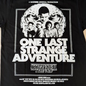 【 Stranger Things / ストレンジャーシングス  】『 One Last Strange Adventure 』 Tシャツ〚アメリカン雑貨 アメトイ〛