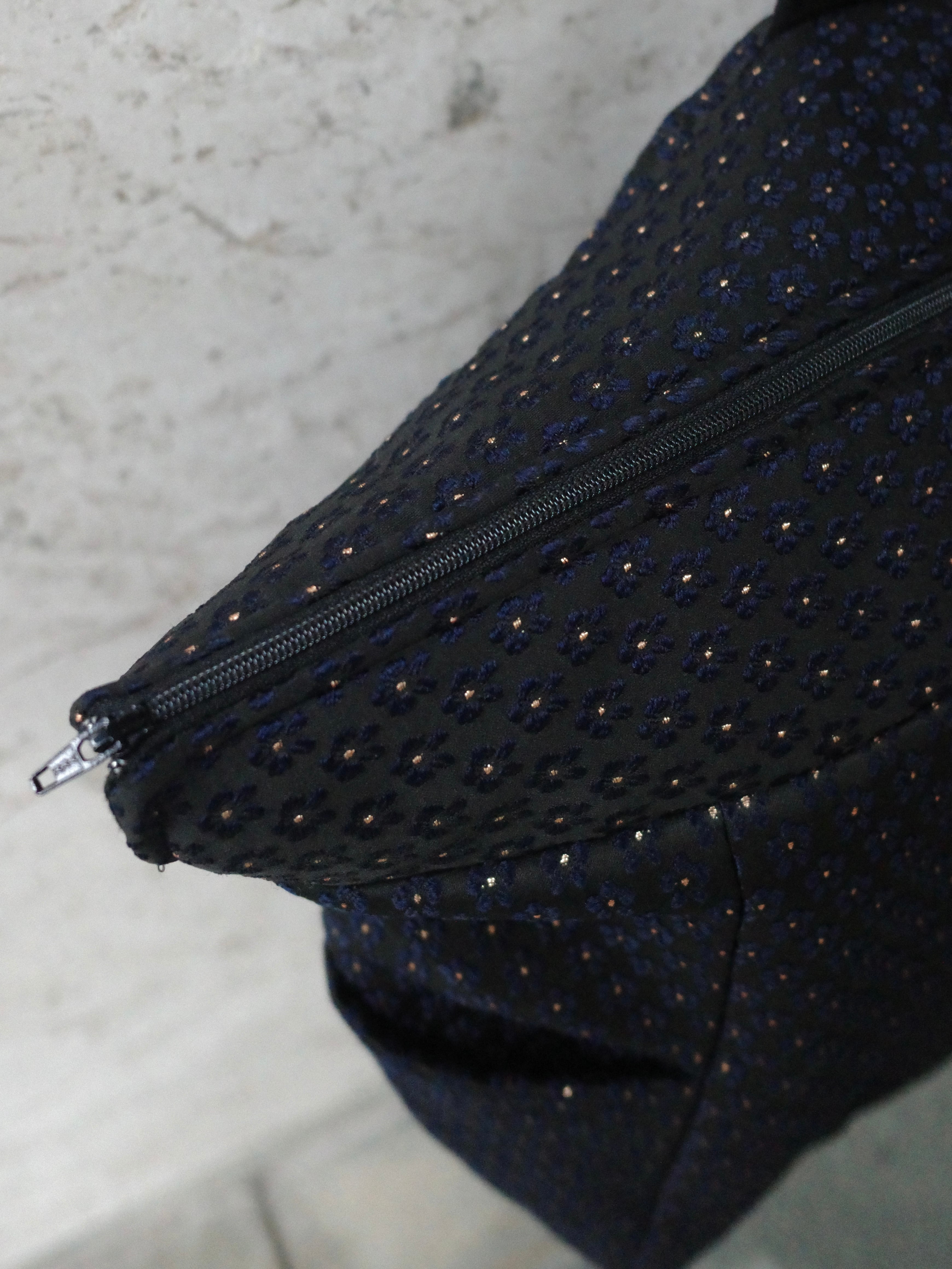 flower jacquard bag weekend navy ヘヨン 予約】flower jacquard bag 