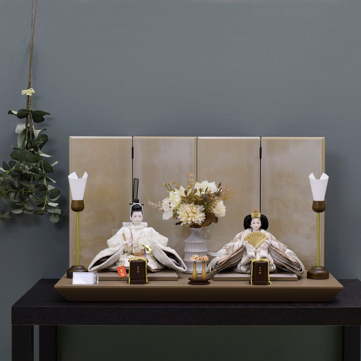 ナナちゃん大人でも飾りたくなるモダン親王飾りお雛様 ナナちゃん大人でも飾りたくなるモダン親王飾りお雛様 ナナちゃん大人