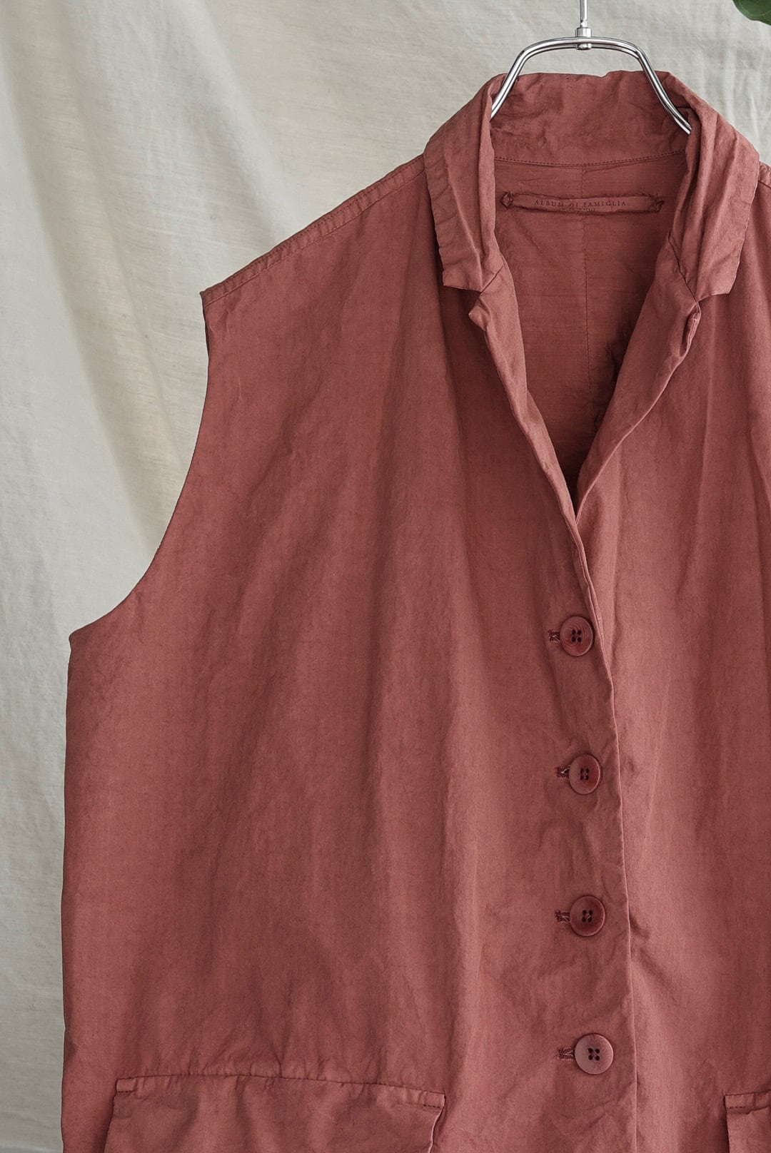 ALBUM DI FAMIGLIA - SLEEVELESS BIG BLAZER CC / CORAL | Brownie