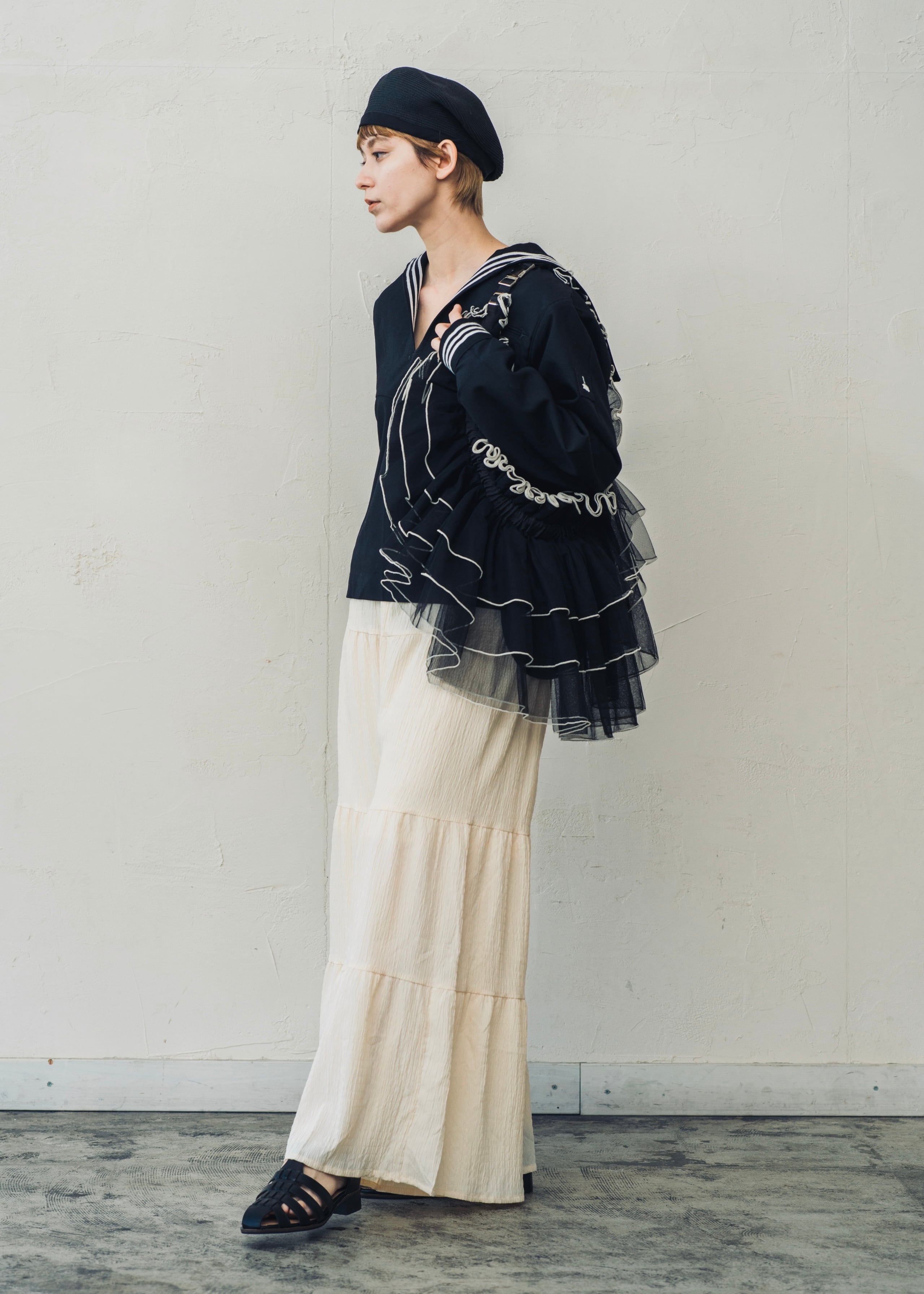 DŌRA TIER - MAXI / MELLOW BLACK | ORIENT MILLINERY
