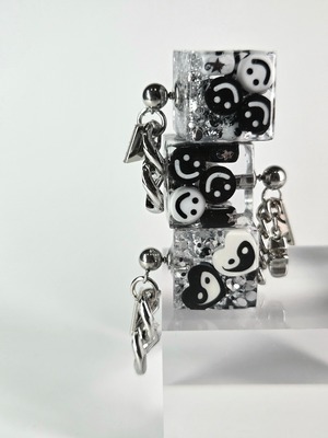 BOLD CUBE+ [monotone nico × STAR]