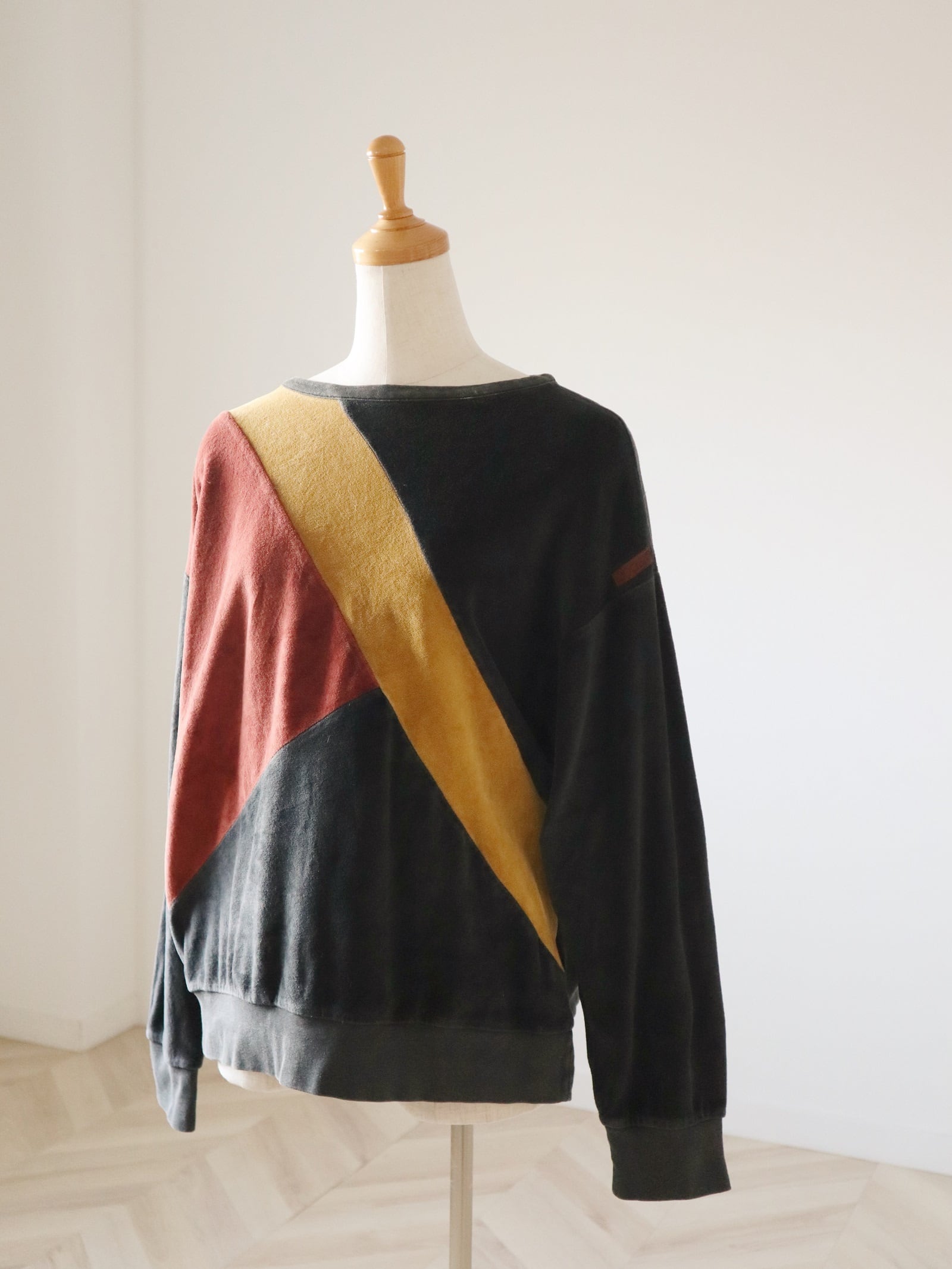 ●seam design pile fabric tops