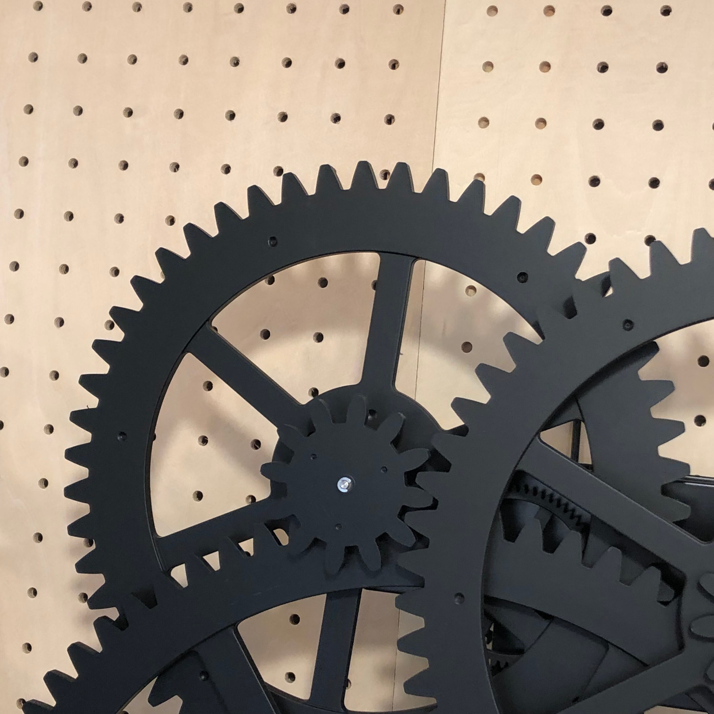 【KIKKERLAND】Triple Gear Wall Clock Transit.