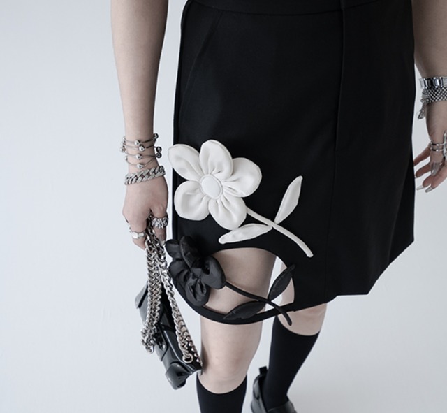 Embroidery Design Skirt（即納品）
