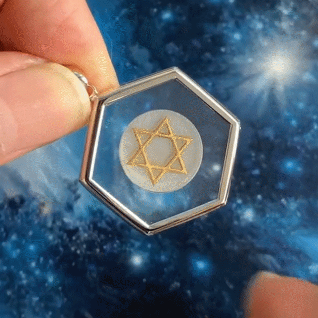 HEXAGRAM ｜六芒星と陰陽が宿る、風水六角形 リバーシブルペンダント(ホワイト) 658-450W　SV925｜幸運｜開運｜スピリチュアル