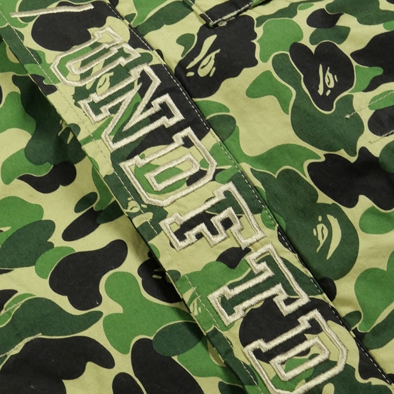 Size【XL】 A BATHING APE ア ベイシング エイプ ×UNDEFEATED M-65 