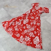 フラダンス 衣装 ワンピース ドレス レッド系 HulaKu 日本製 ハワイアンプリント モンステラ柄 植物柄 半袖 フレアスカート アロハ フラ ダンス レッスン 練習 赤 白 ホワイト系 ハワイアンダンス レディース 華やか 鮮やか かわいい おしゃれ アロハシャツ ハワイ風 大人用 お祭りイベント フラメンコ服 文化体験 旅行 おそろいカップル衣装 薄手 スミレ 赤系 ホワイト系 レッド系 フラダンス衣装 フラワンピ バックスタイル レッドドレス アロハ柄 日本製衣装 成人式 結婚式 ハワイ