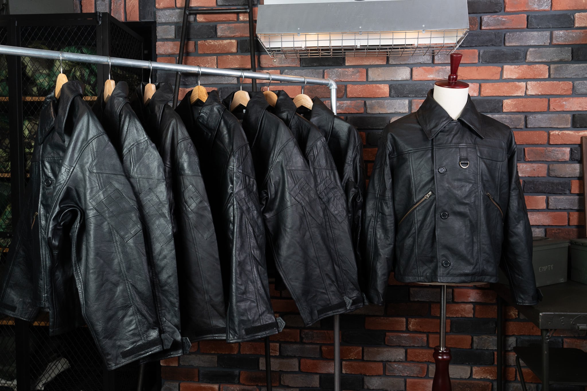 Yoused】UK MK4 LEATHER JACKET ユーズド リメイク ミリタリー Yoused】UK MK4 LEATHER JACKET ユーズド リメイク ミリタリー