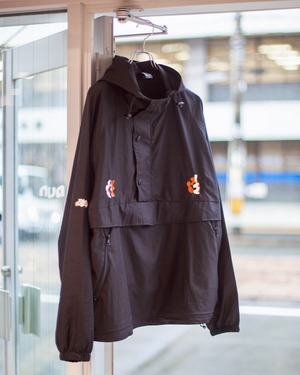 【PRE ORDER】 taiki kishimoto "Surfaces,lines and inversion" Cotton Anorak Jacket BLACK