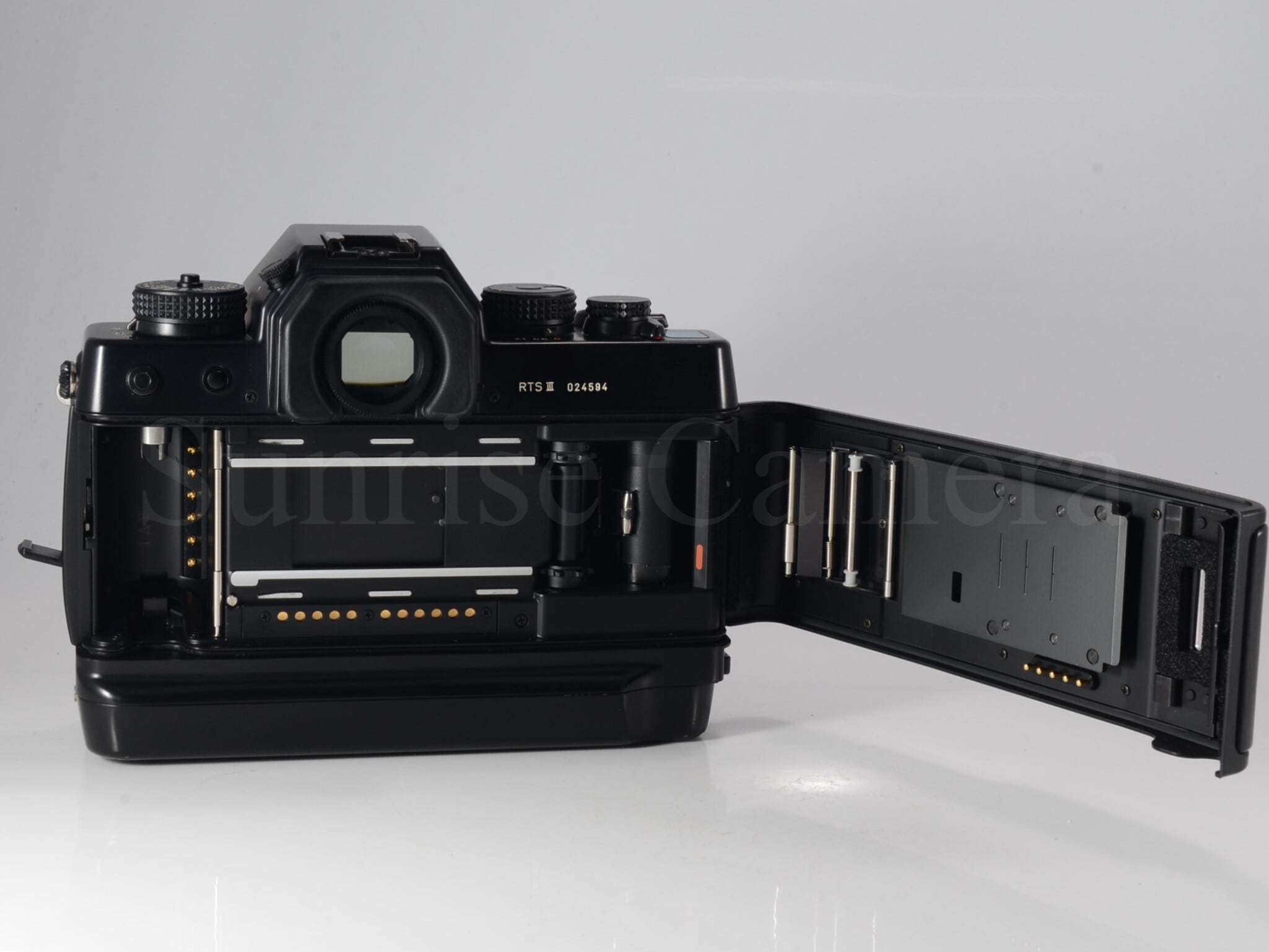 CONTAX RTS III ボディ コンタックス（61075） | サンライズカメラ