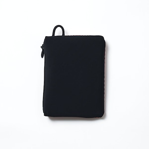 AMARIO　A/WS - MESH POUCH　BLACK