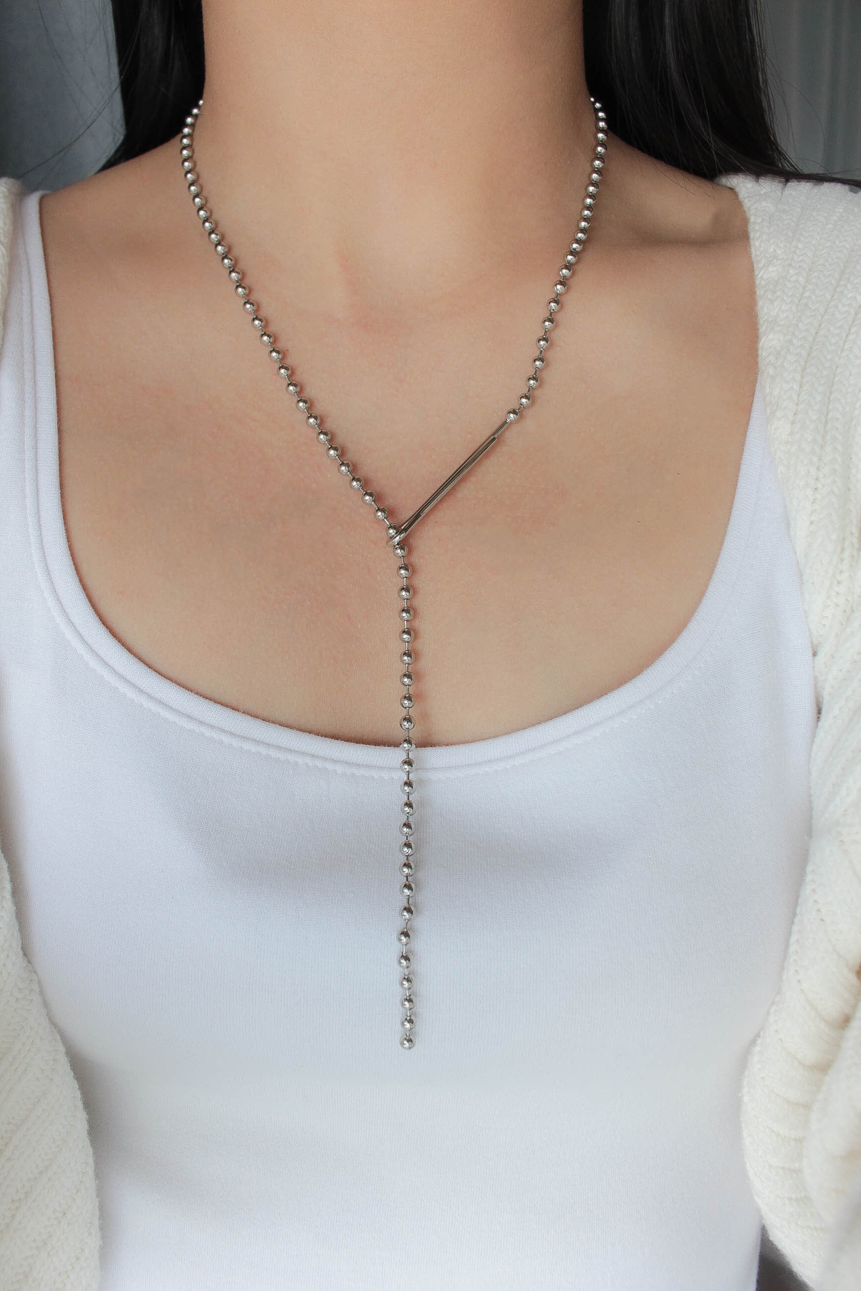 Ball Y Shape Hook Necklace | ebine(エビネ)|金属アレルギー対応
