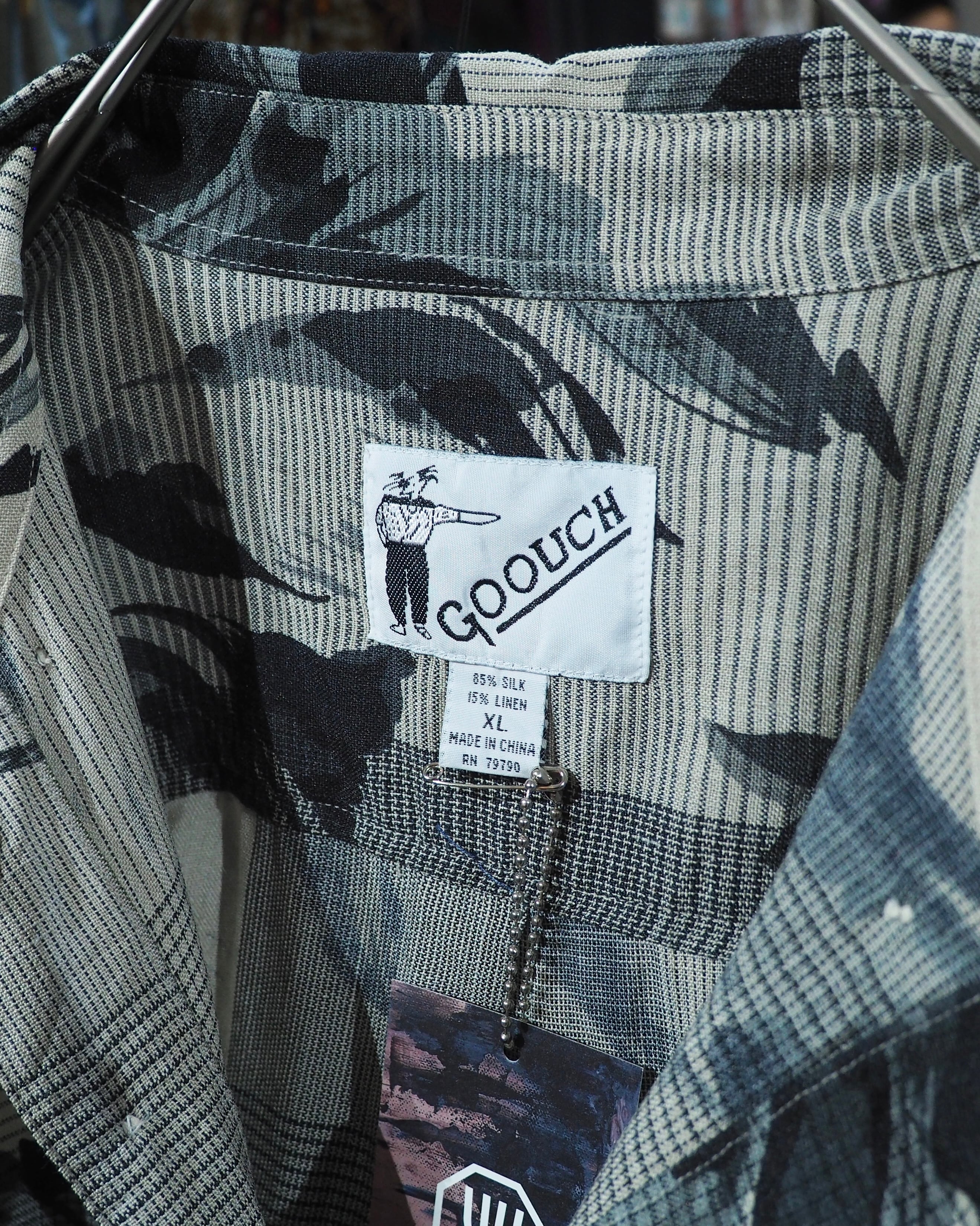1990s " GOOUCH " Beautiful Flower ink painting vintage loose SS shirt