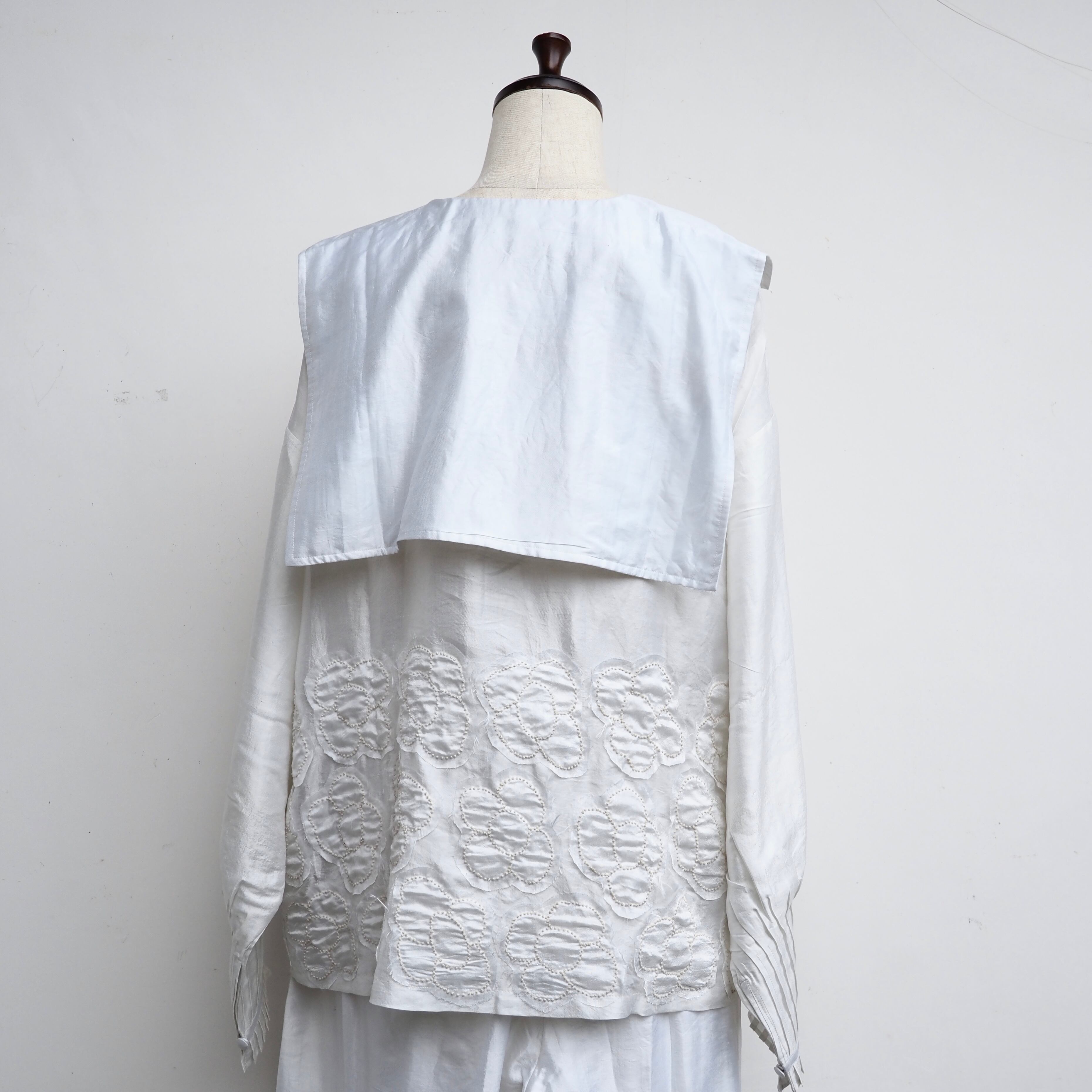 BUNON/Kahdi Silk flower Blouse/BN2653