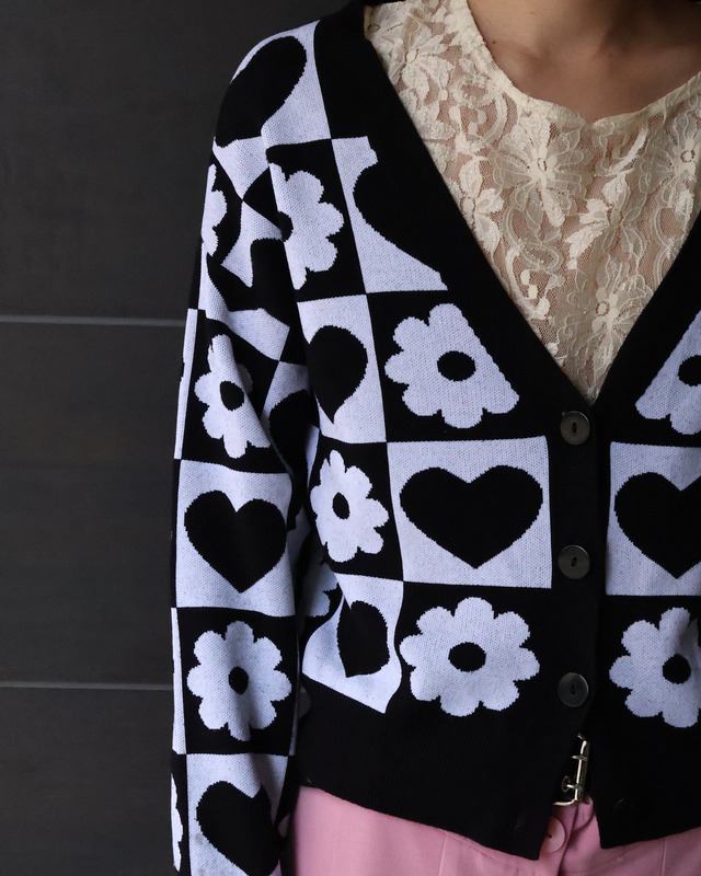 pop flower design short cardigan