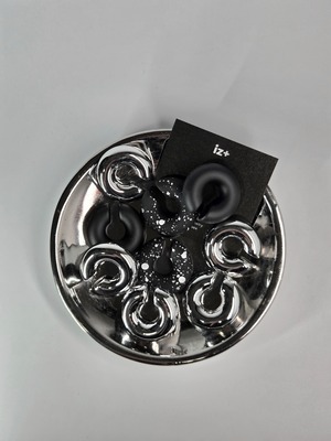 eAr CuFF. 数量限定