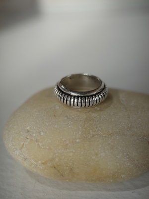 <vinitage silver925>ribbed spinner Mexican ring