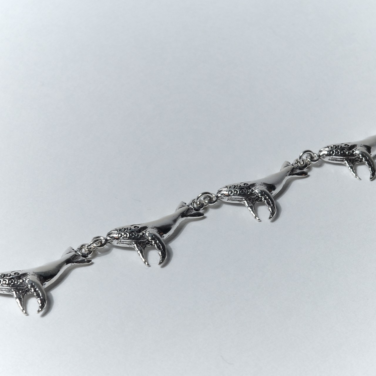 WHALE BRACELET