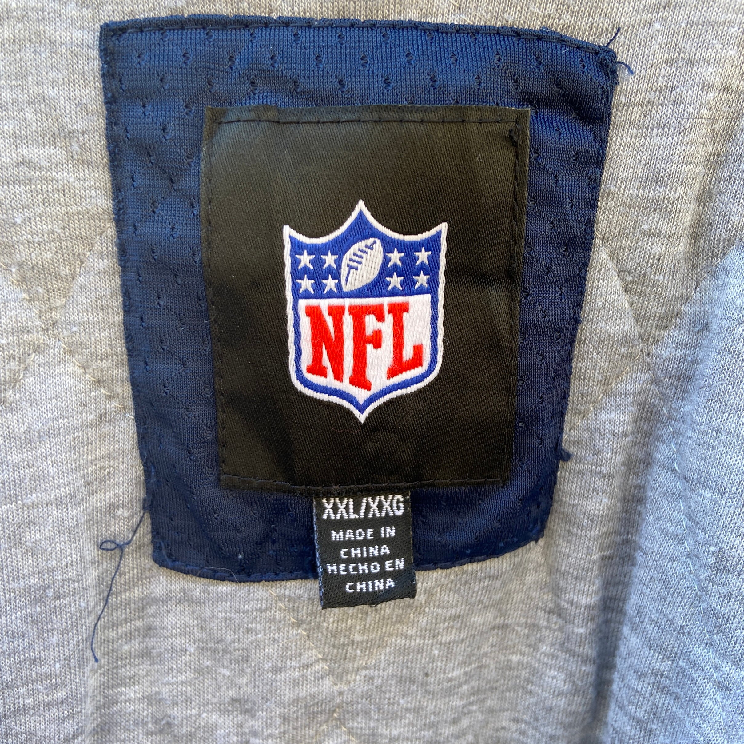 NFL ダラス・カウボーイズ チームロゴ刺繍 メッシュ切替 中綿