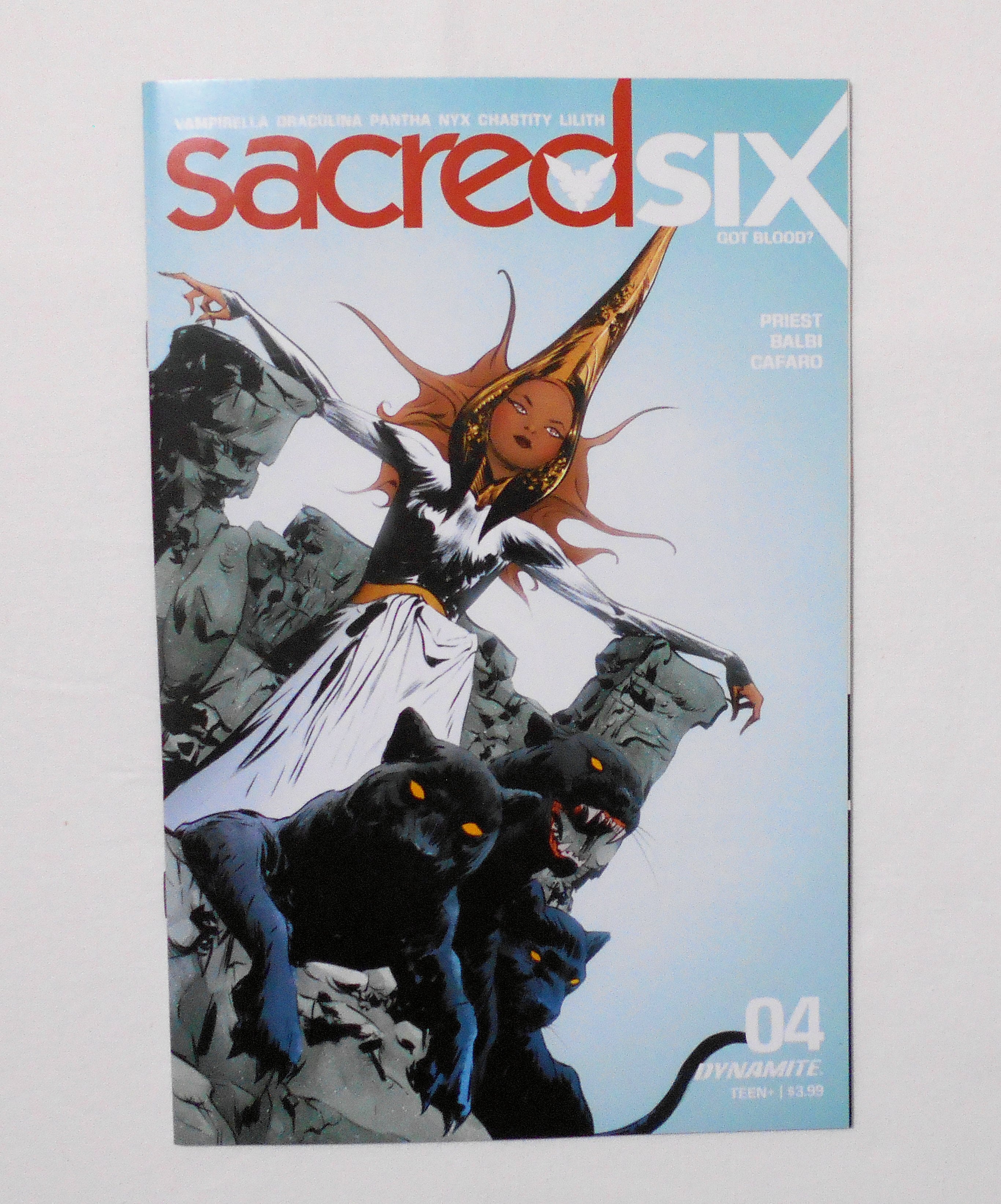 VAMPIRELLA バンピレラ/ヴァンピレラ | LINUS' BLANKET COMIC SHOP