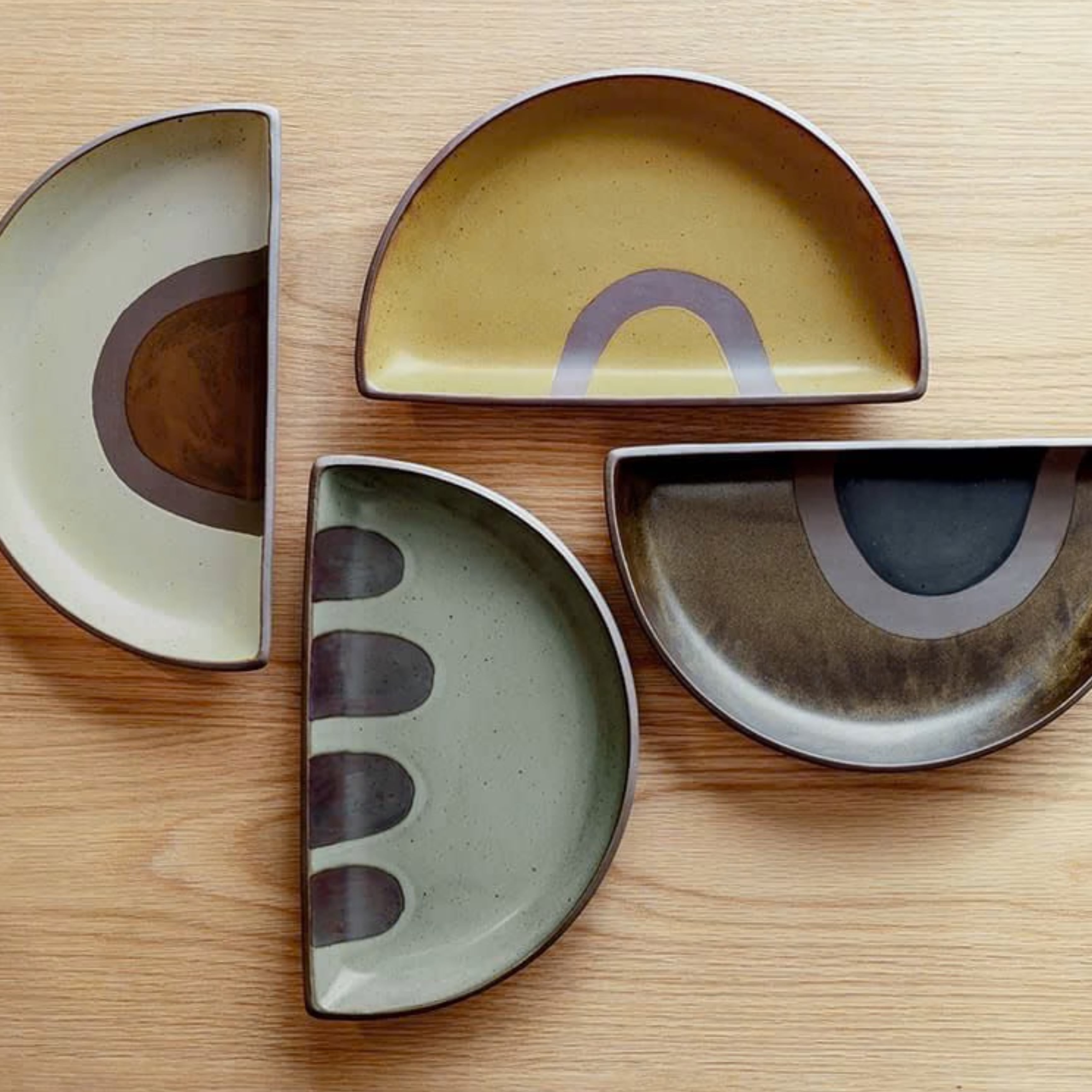 a.depeche ETOWA ハーフムーン プレート