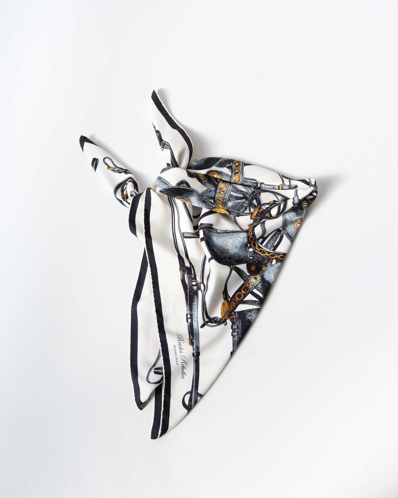 〈Hermès〉Carres 90 Scarf BRIDES REBELLES