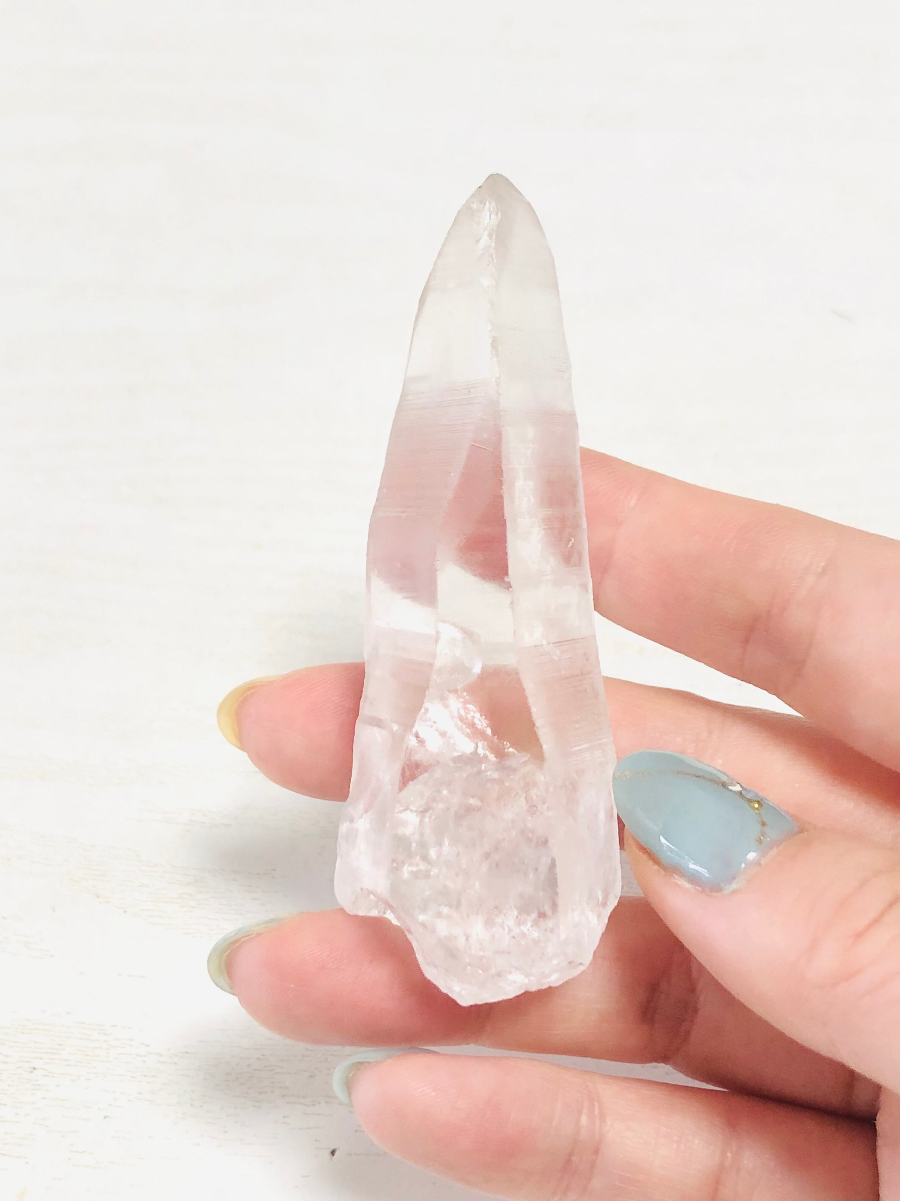 繁栄と成功の象徴！ゴールデンカルサイトの丸玉（83mm）