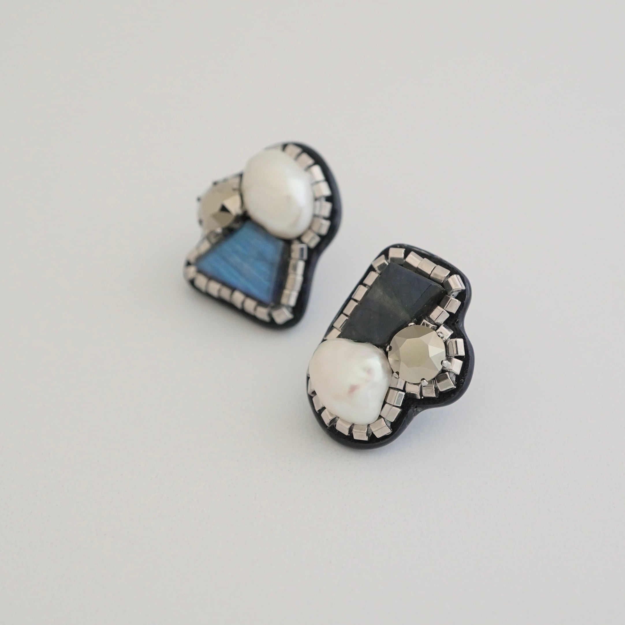 Pierce JAYNE〈lab24-p064〉 | RISA BLANCA ｜ accessory