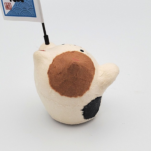 ちぎり和紙の招き猫　あまびえと一緒